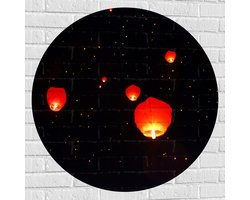 Muursticker Cirkel - Brandende Lampionnen Vliegend naar Sterrenhemel - 90x90 cm Foto op Muursticker