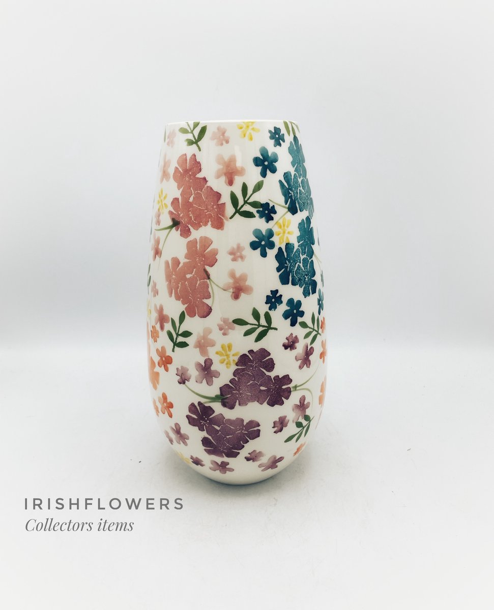 Villa Pottery Vaas - Porselein - Decoratie - Woondecoratie - Moederdag - Moederdagcadeautje - Villa Pottery - Voorjaar - Voorjaarsdecoratie - Jardin 4_1 Roze
