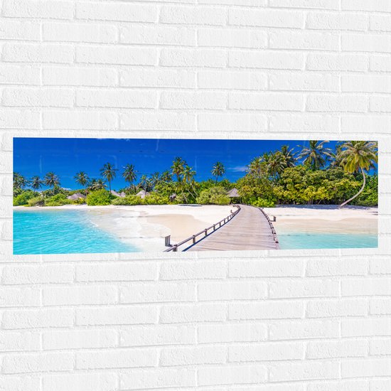 Muursticker - Vlonder over het Strand van de Maledieven - 120x40 cm Foto op Muursticker