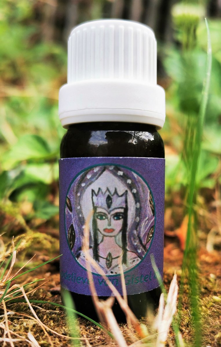 Goedkoopste Godelieve van Gistel Oil - Energetische Aromatherapie - Chakra Olie - In the Light of the Goddess by Lieve Volcke - 10 ml