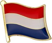 Akyol - Broche nederlandse vlag – nederland – holland – dutch – bruiloft – verjaardag – netherlands – cadeau -nederland broche -koningfsdag -wk -nederlandse elftal -bevrijdingsdag -broche van nederland
