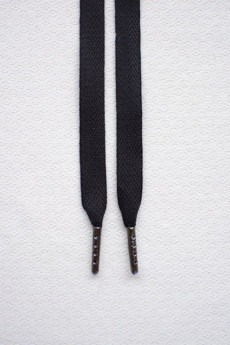 Schoenveters plat - zwart - 120cm - antracieten nestels veters voor wandelschoenen, werkschoenen en meer