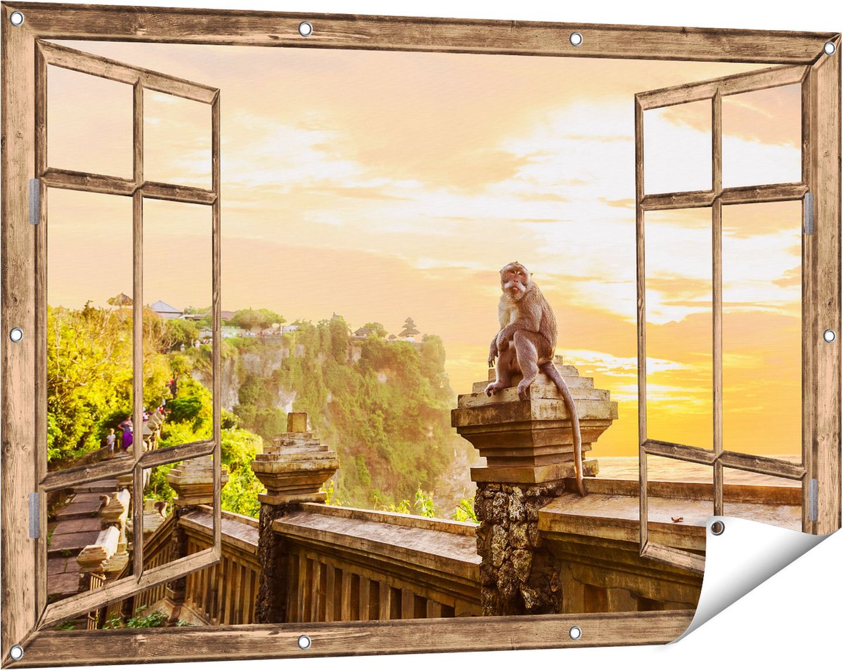 Gards Tuinposter Doorkijk Aap op de Uluwatu Tempel in Bali - 120x80 cm - Tuindoek - Tuindecoratie - Wanddecoratie buiten - Tuinschilderij Licht bruin