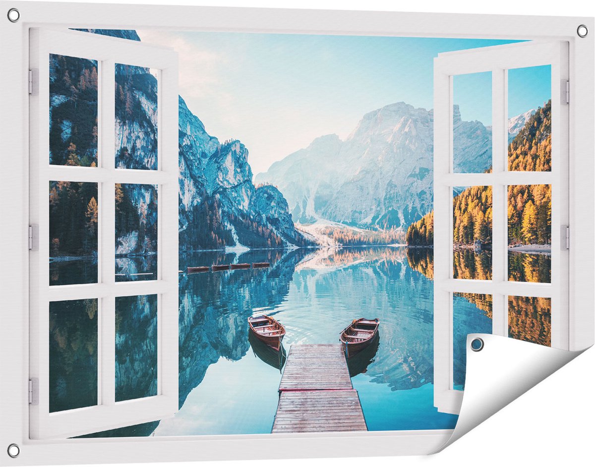 Gards Tuinposter Doorkijk Twee Bootjes op het Meer in de Bergen - 90x60 cm - Tuindoek - Tuindecoratie - Wanddecoratie buiten - Tuinschilderij Wit