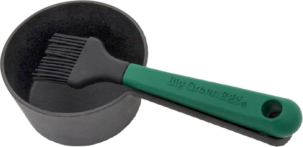 Big Green Egg - Cast Iron Sauce Pot with Basting Brush