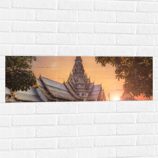 Muursticker - Mooi Kasteel met Zonsondergang in Thailand - 90x30 cm Foto op Muursticker