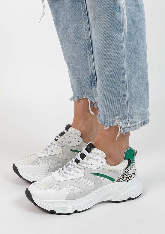 Sacha - Dames - Witte chunky dot sneakers met groene details - Maat 36