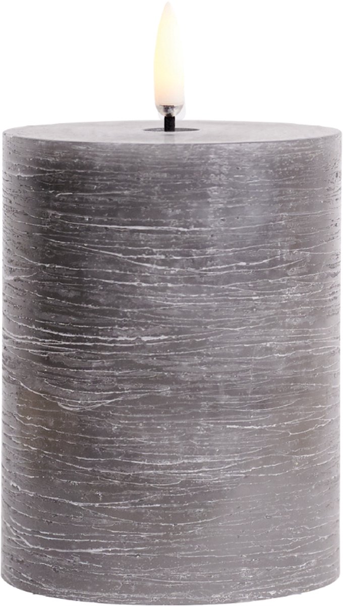 Led Kaars GRIJS Uyuni - GREY Led kaars - 3D VLAM - LED Metallic GREY Pillar Candle - 7,5 x Hoogte 10 cm