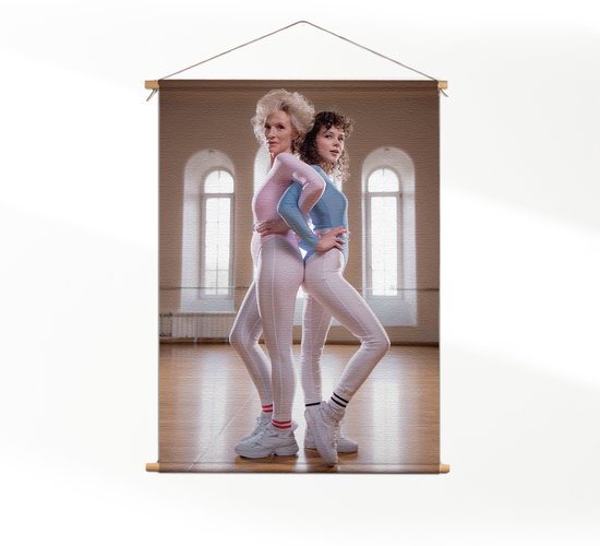 Textielposter Gymnastiek Voor Jong en Oud 01 XL (125 X 90 CM) - Wandkleed - Wanddoek - Wanddecoratie