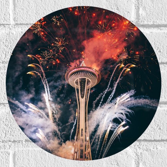 Muursticker Cirkel - Vuurwerkshow boven Space Needle Platform in Seattle, Verenigde Staten - 30x30 cm Foto op Muursticker