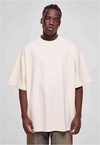 Urban Classics - Huge Heren T-shirt - M - Ivoorkleurig