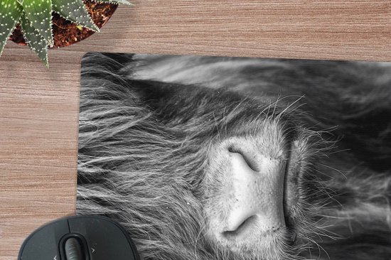 Muismat 19x23 cm - Mousepad Schotse hooglander - Koe - Zwart - Wit - Dieren - Muismatten