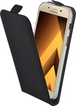Mobiparts Premium Flip TPU Case geschikt voor Samsung Galaxy A3 (2017) - Zwart