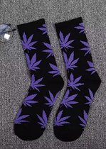 Wietsokken - Cannabissokken - Wiet - Cannabis - zwart-paars - Unisex sokken - Maat 36-45