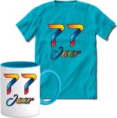 77 Jaar Vrolijke Verjaadag T-shirt met mok giftset Blauw | Verjaardag cadeau pakket set | Grappig feest shirt Heren – Dames – Unisex kleding | Koffie en thee mok | Maat S