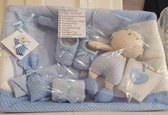 Kraam cadeau / baby mand - 10-delig - pas geboren baby - baby shower - baby geschenk - geboorte cadeau jongen - alles in 1 cadeau.(blauw popje)