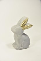 Oneiro’s Luxe Rabbit Standing Cement 3x6x9cm Grey/Gold – decoratie – pasen – paasdecoratie – paashaas – eieren – has – kip – gekleurde eieren – paastak – lente – feestdecoratie