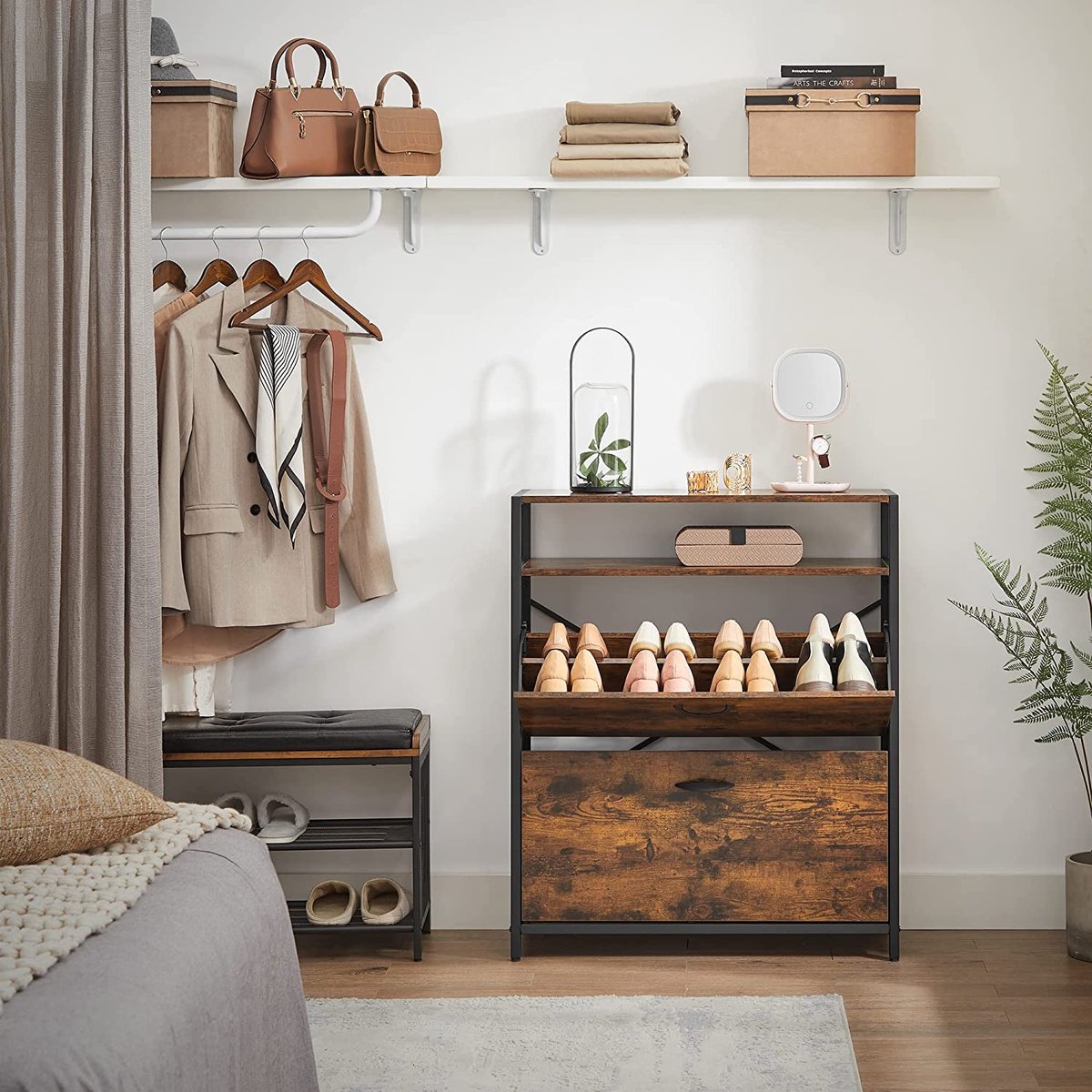 VASAGLE schoenenkast met 2 kleppen, schoenenkantelaar, schoenenrek, schoenenopberger, open vak, verstelbare verdeler, voor 11-16 paar schoenen, gang, 24 x 80 x 102 cm, mistgrijs LBC048G01