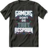 Gamers don't die T-shirt | Neon | Gaming kleding | Grappig game verjaardag cadeau shirt Heren – Dames – Unisex | - Donker Grijs - XXL