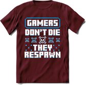 Gamers don't die pixel T-shirt | Blauw | Gaming kleding | Grappig game verjaardag cadeau shirt Heren – Dames – Unisex | - Burgundy - XXL