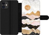 Bookcase Geschikt voor iPhone 12 Pro telefoonhoesje - Marmer print - Goud - Pastel - Met vakjes - Wallet case met magneetsluiting