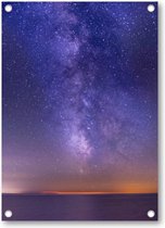 Adembenemende foto van de zee onder een donker paarse sterrenhemel - Tuinposter 50x70 - Wanddecoratie - Besteposter - Sterren
