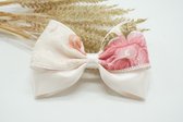 Flower satijn basic haarstrik - Kleur Heel licht roze - Haarstrik  - Babyshower - Bows and Flowers