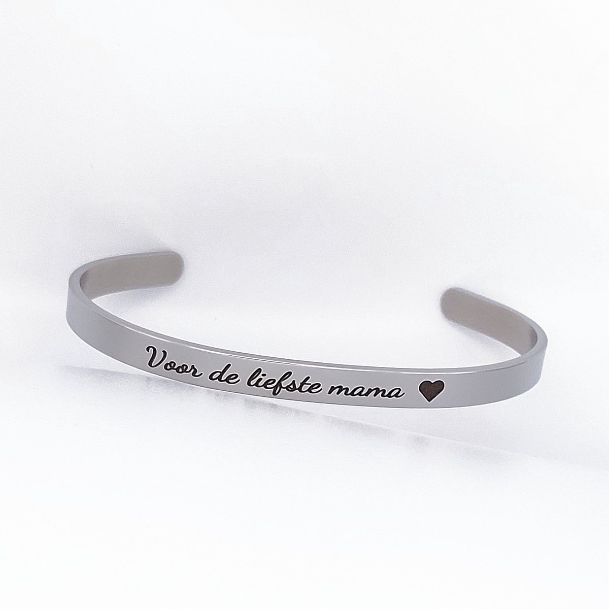 Avaressa - Armband Dames bangle - Zilver - Armbandjes - Armbandje Verjaardag - Cadeau voor Haar - Vrouw - Gepersonaliseerd