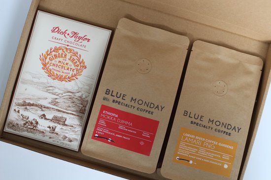 Blue Monday Coffee - cadeau - brievenbus pakket - koffiebonen - chocolade - brievenbus cadeau - craft chocolate - kado - gift - proefpakket koffiebonen