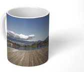 Mok - Houten terras in Canada - 350 ML - Beker - Uitdeelcadeautjes