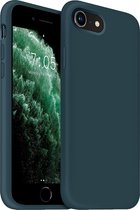 Coverzs Luxe Liquid Silicone case geschikt voor Apple iPhone SE 2022/2020 / iPhone 7/8 - beschermhoes - siliconen backcover - donkerblauw