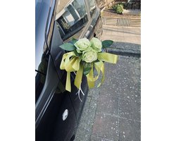 AUTODECO.NL - MIA GROEN Trouwauto Versiering Groene Rozen met Linten - Bloemen op de Auto Bruiloft - Buitenspiegels Decoratie - Trouwerij - Huwelijk - Bruiloft Decoratie - Versiering Spiegel Auto - Autoversiering voor Volgauto's