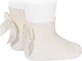 Cóndor sokken met strik | 2007/4 | Créme | 3-6 mnd | maat 00