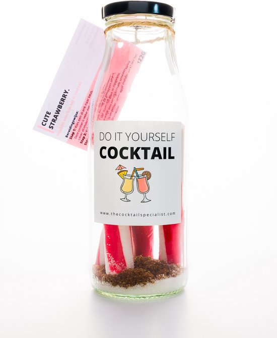 Do It Yourself cocktail Cute Strawberry bol