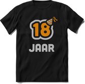 18 Jaar Feest kado T-Shirt Heren / Dames - Perfect Verjaardag Cadeau Shirt - Goud / Zilver - Maat S