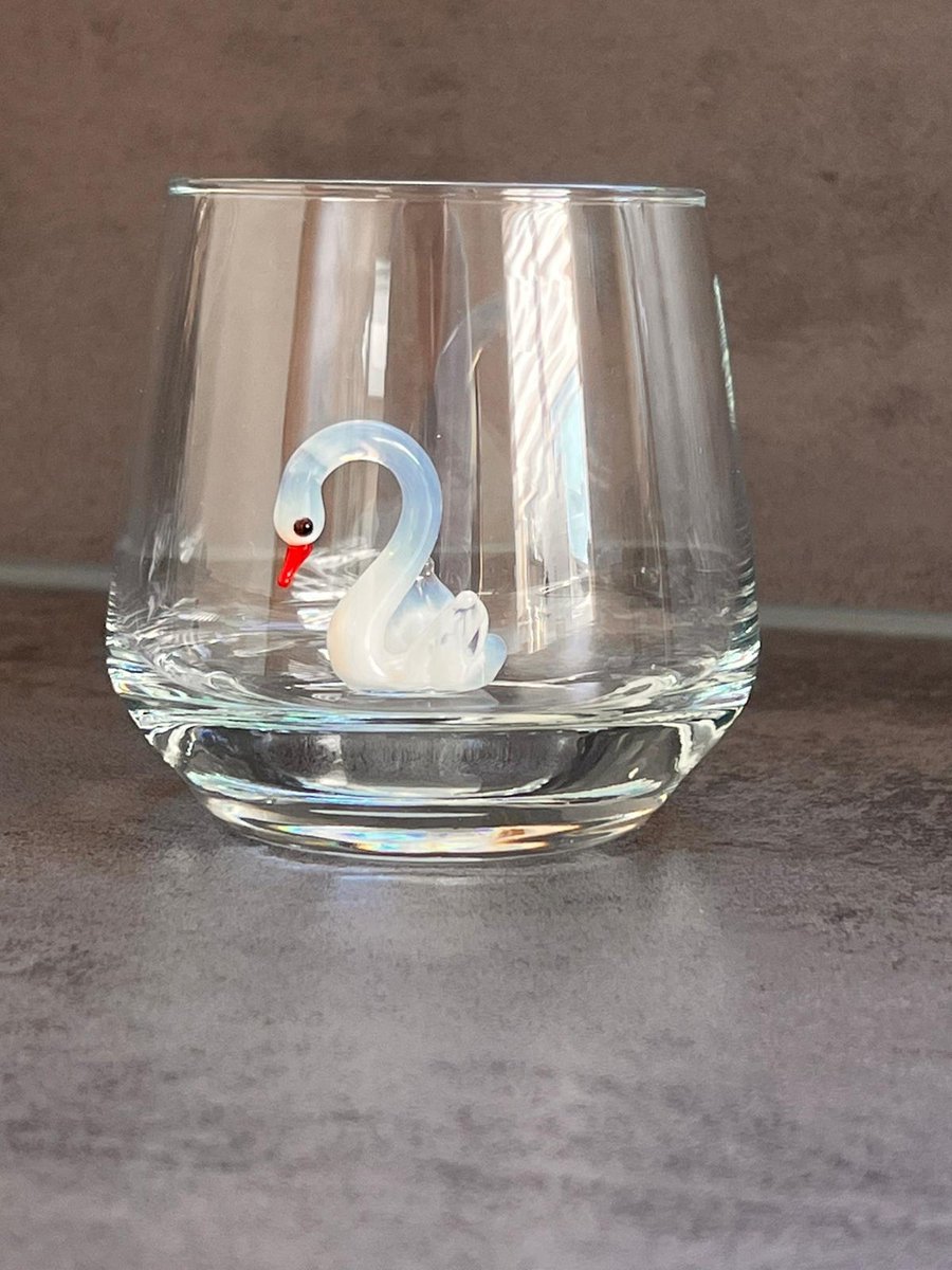 Piece of Trend Waterglas Murano White Swan