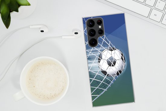 Coque Samsung Galaxy S22 Ultra - un ballon de football dans le filet - Coque en Siliconen pour téléphone -