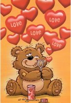 Love, love, love. Een schattige beer die bellen blaast in de vorm van rode hartjes! Een bijzondere en geweldige kaart om aan je liefde te geven! Een dubbele wenskaart inclusief envelop en in folie verpakt.