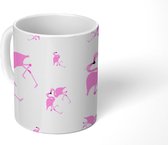 Mok - Koffiemok - Flamingos - Dieren - Patroon - Mokken - 350 ML - Beker - Koffiemokken - Theemok