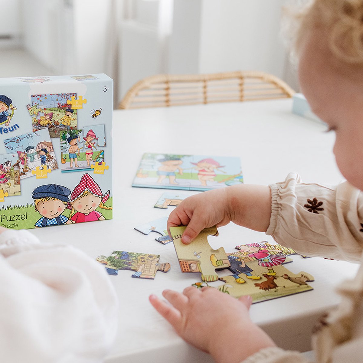 Fien & Teun puzzel 4 in 1 educatief peuter speelgoed - kinderpuzzel 4x6x9x16 stukjes leren puzzelen - cadeautip puzzel 3 jaar en ouder - Bambolino Toys — afbeelding 5