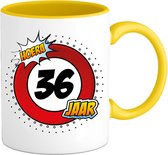 36 Jaar Verkeersbord Mok met tekst | Grappig Verjaardag Beker Cadeau | Bedrukte Koffie en Thee Mokken | Zwart | 330 ML