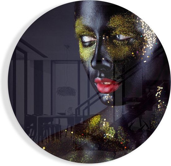 Insigne Glazen Schilderijen - Vrouw portret - Vrouw met goud - Glasschilderij - Rond - Muurcirkel - Rood | Lippen | 60 cm | 4 mm