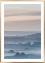 Poster Met Metaal Gouden Lijst - Mistig Platteland Poster