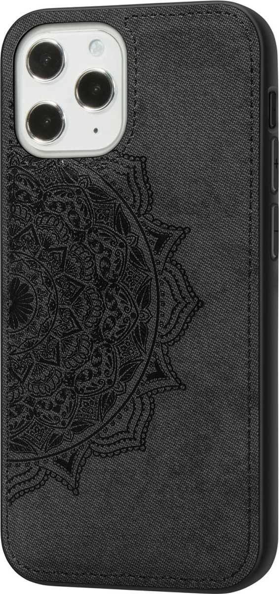 Mobigear Hoesje geschikt voor Apple iPhone 12 Pro Max Telefoonhoesje Hardcase | Mobigear Mandala Backcover | iPhone 12 Pro Max Case | Back Cover - Zwart