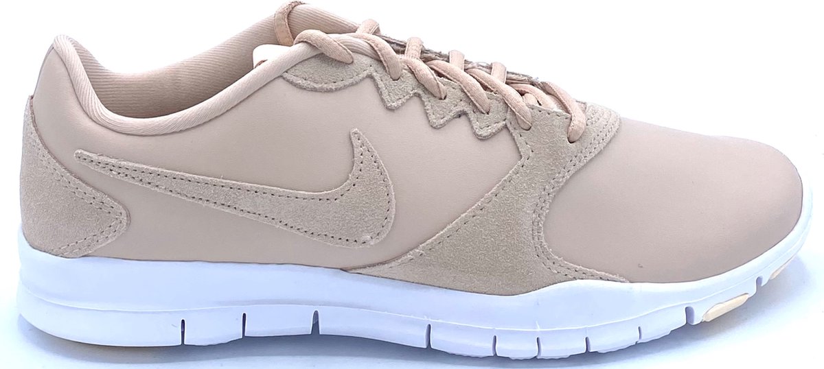 Nike Flex Essential TR LT- Sportschoenen Dames Beige