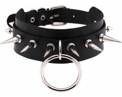 Punk Choker - Gothic Choker - Spike Choker / Ketting - Rocker Choker - Choker met Ring en Studs - Halsband voor Onderdanige Bevestiging - Lederen Halsband met O-Ring en Studs - PU Leder - Zwart