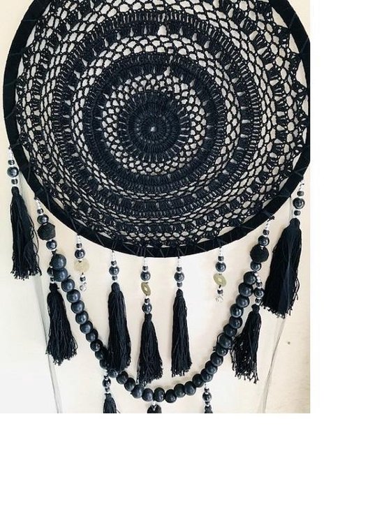 Magnifique attrape-rêves fait main en noir avec des perles de style Ibiza 40 cm