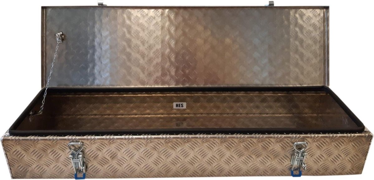 DE HAAN BOX HE - 1200x391x190 mm - waterdichte en stofdichte aluminium traanplaat disselkist - voorzien van vlinderslot of t-sluiting