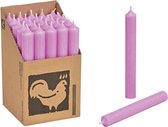 Set van 25x lila paarse kaarsen/dinerkaarsen 18 cm 7-8 branduren - Geurloze kaarsen/steekkaarsen - Tafelkaarsen/kandelaarkaarsen