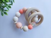 Bijtring - Just Cute - roze - zalm - meisje - kraamcadeau - Zyra